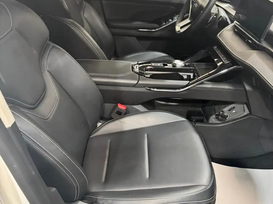 هافال H6 طراز 2021 الجيل الثالث 2.0T أوتوماتيكي دفع ثنائي ماكس