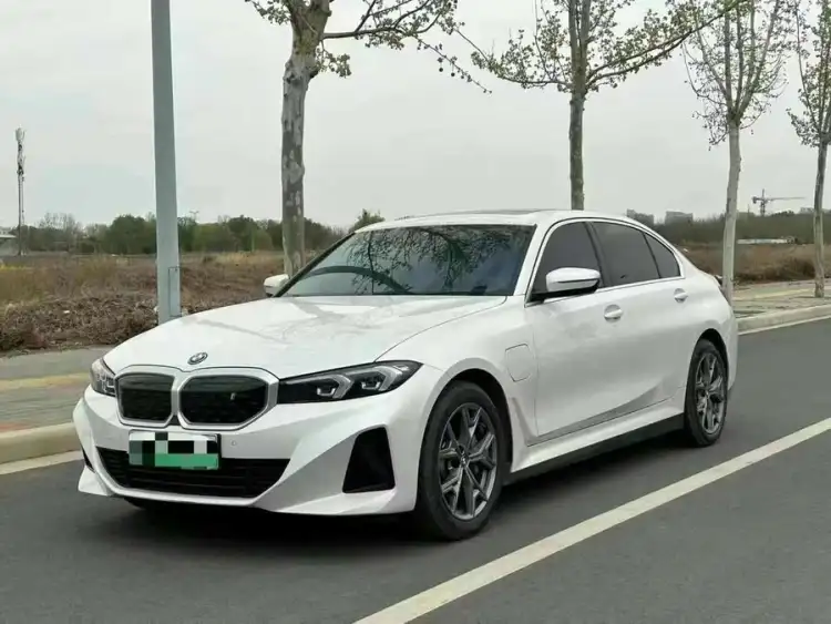 BMW i3 2024 eDrive 35 L