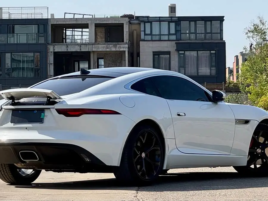 Jaguar F-TYPE 2021 P300 RWD Coupe