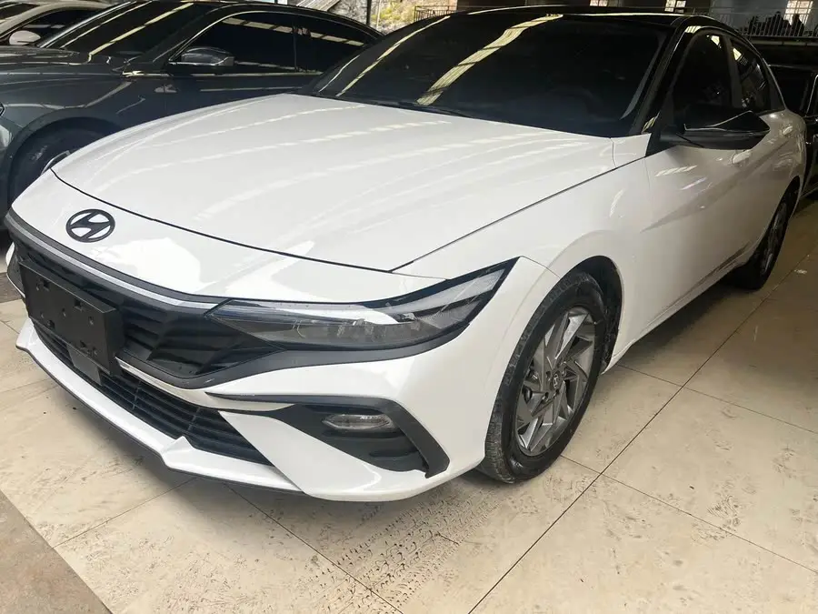 إلنترا 2023 1.5 لتر CVT GLX النخبة