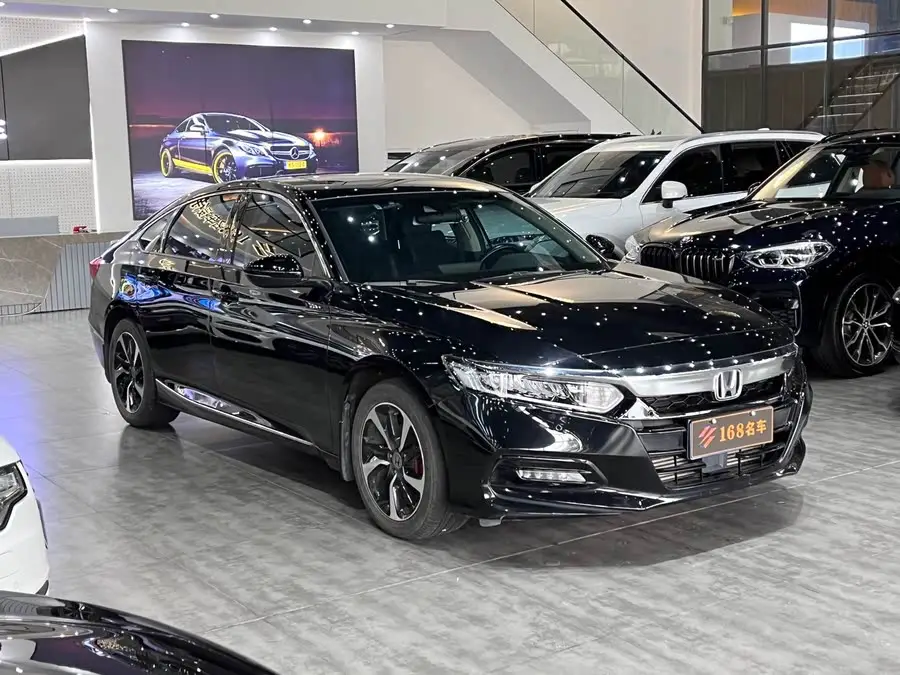 Accord 2018 260TURBO Luxury Version National VI