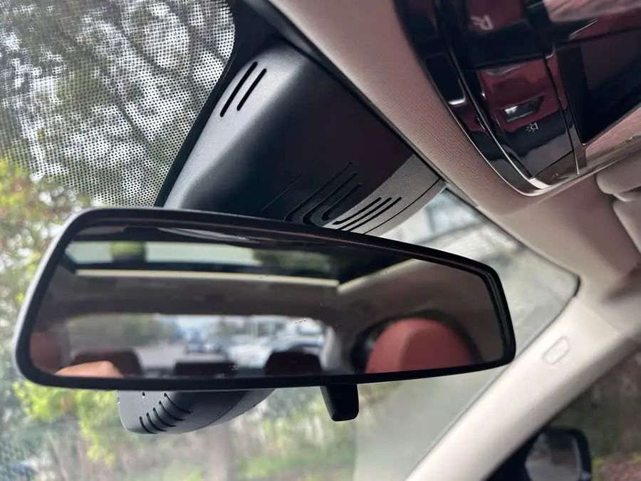 بي إم دبليو i3 2024 eDrive 35 L