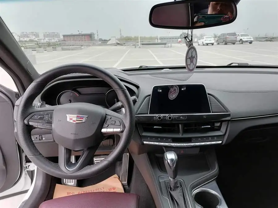 Cadillac CT4 2020 28T Sport