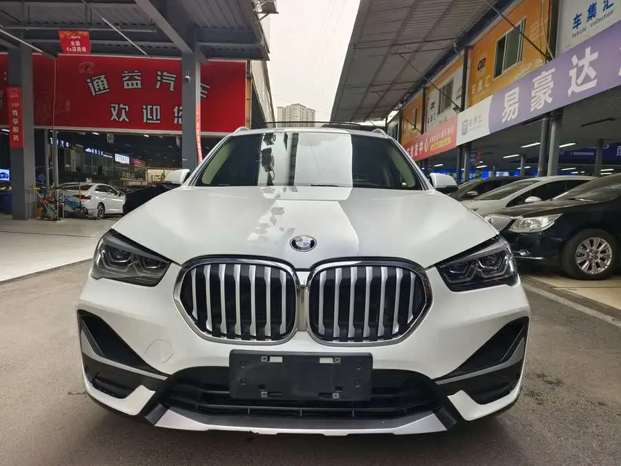 2020 بي إم دبليو X1 xDrive25Li النسخة الفاخرة