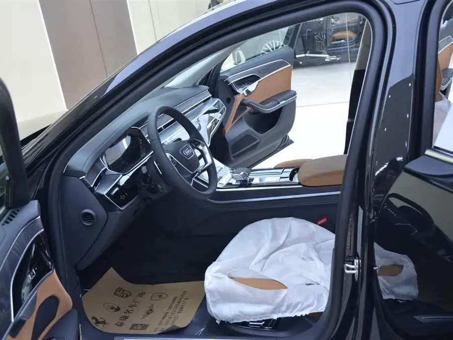 أودي A8 2025 A8L 50 TFSI كواترو بريميوم