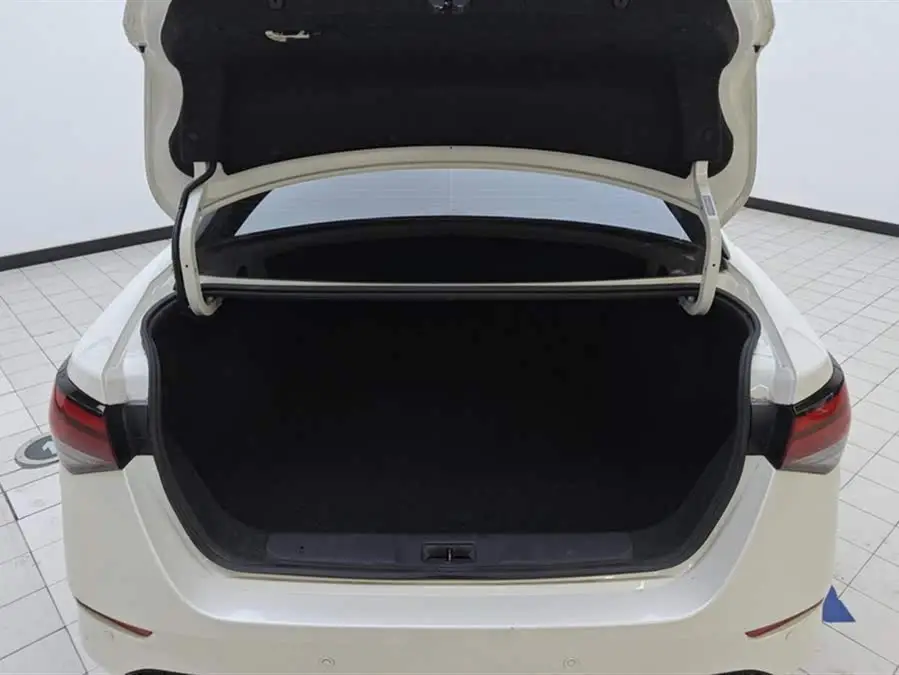 2021 نيسان سيلفي 1.6 لتر XL CVT نسخة الاستمتاع