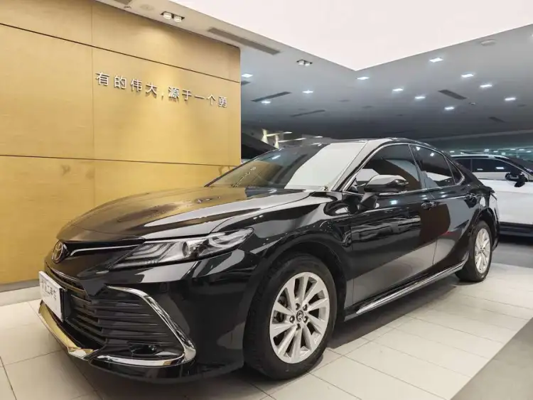 Camry 2023 2.0G Luxury Edition