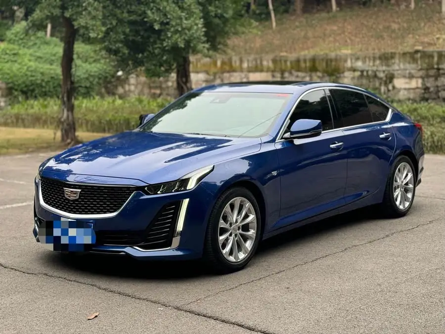 كاديلاك CT5 2021 28T فاخرة