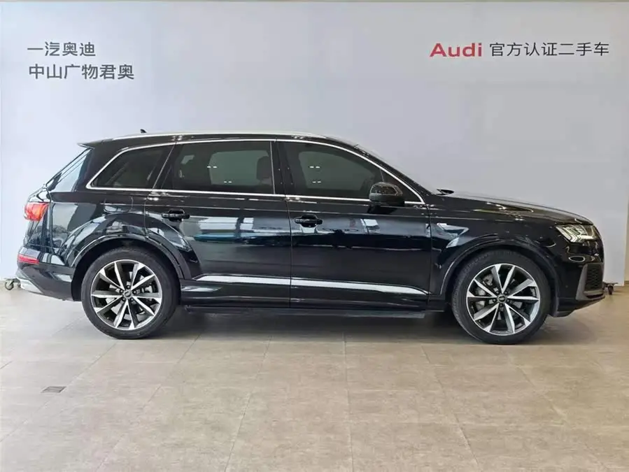 Audi Q7 2021 55 TFSI quattro S line Sport