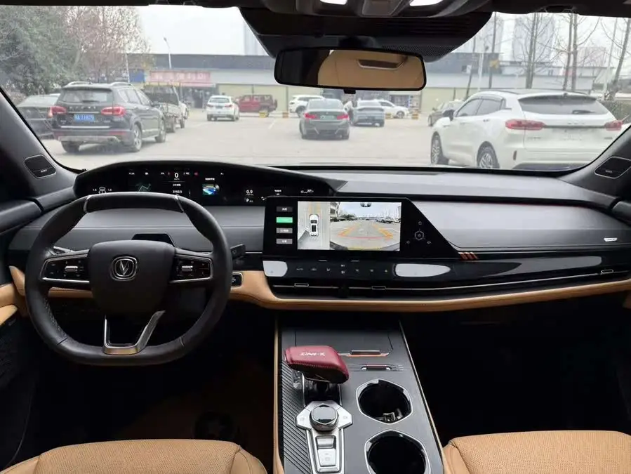 شانجان UNI-K 2021 2.0T الفاخرة