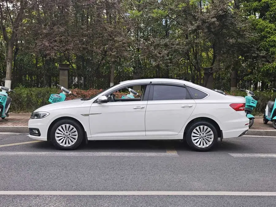 Lavida 2019 1.5L Automatic Comfort Version National VI