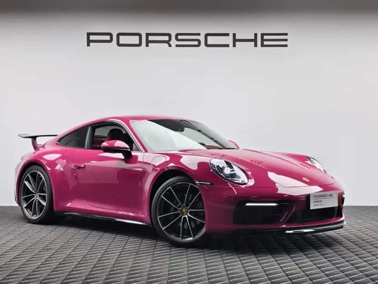 بورش 911 2023 كاريرا 3.0T