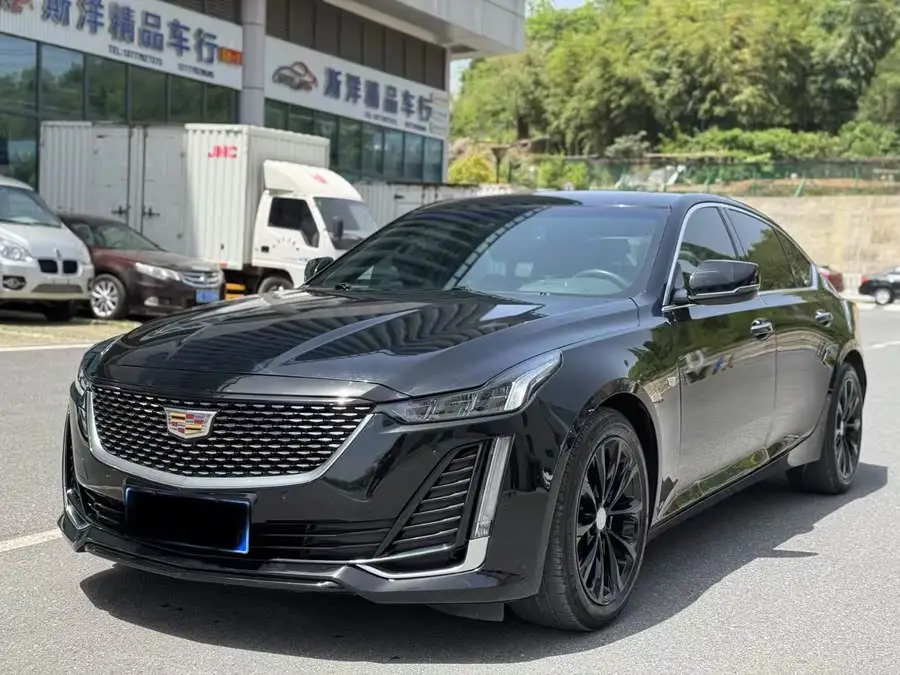 كاديلاك CT5 2021 28T فاخرة