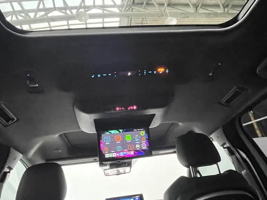 غريفيا 2022 2.5L هايبرد فلاجشيب