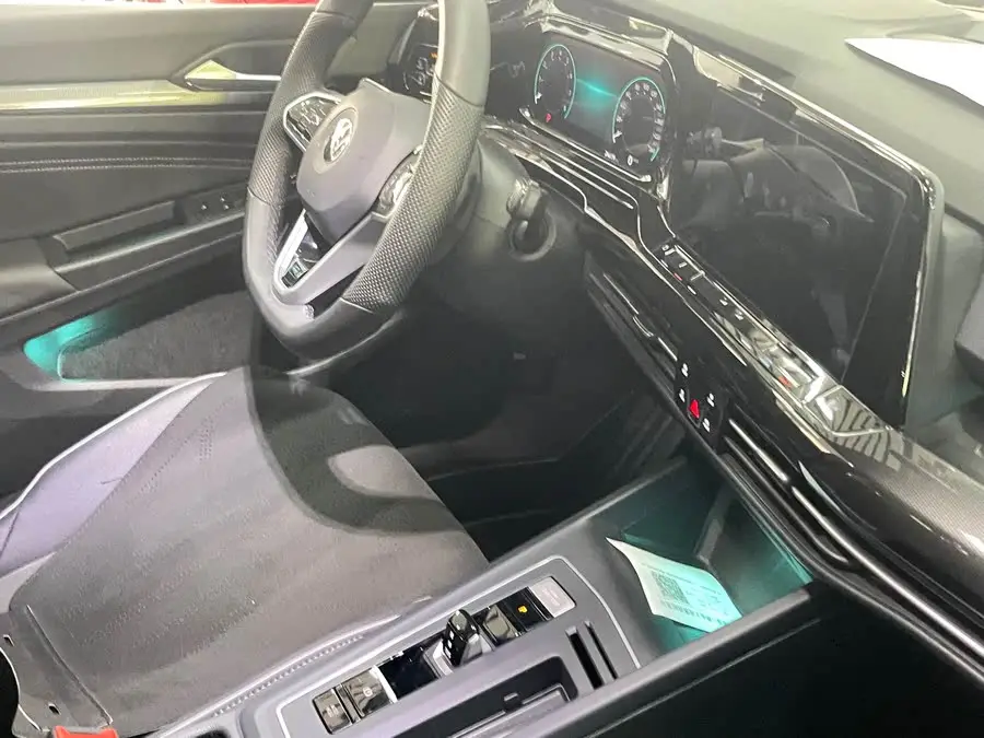 Golf 2023 280TSI DSG R-Line Lite