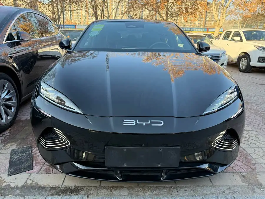 سيال 2023 نسخة البطولة 700 كم النسخة الأداء