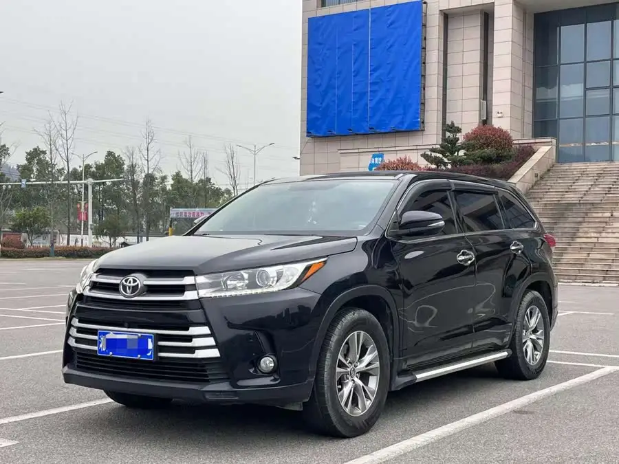 هايلاندر 2021 2.0T نسخة فاخرة AWD 7 مقاعد