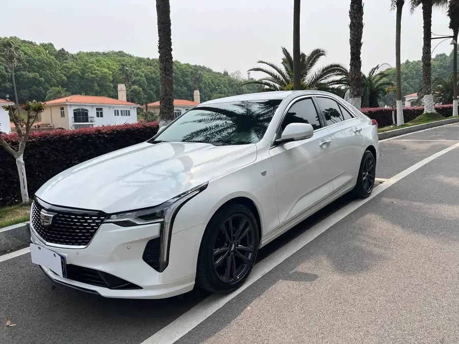 Cadillac CT4 2022 28T Luxury