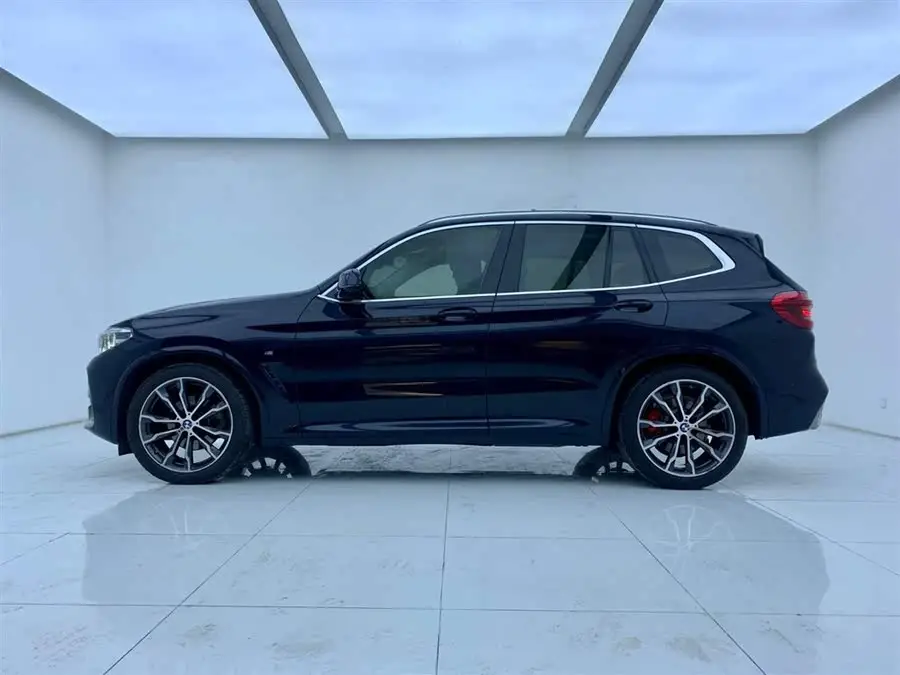 بي إم دبليو X3 2021 xDrive30i الطراز الرائد حزمة الرياضة M