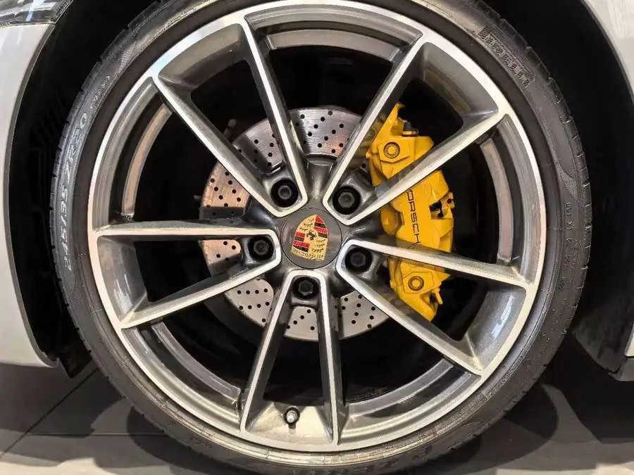 بورشه 911 2023 كاريرا 3.0T