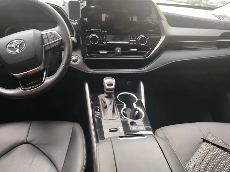 Highlander 2022 Hybrid 2.5L AWD Premium Edition 7-Seater