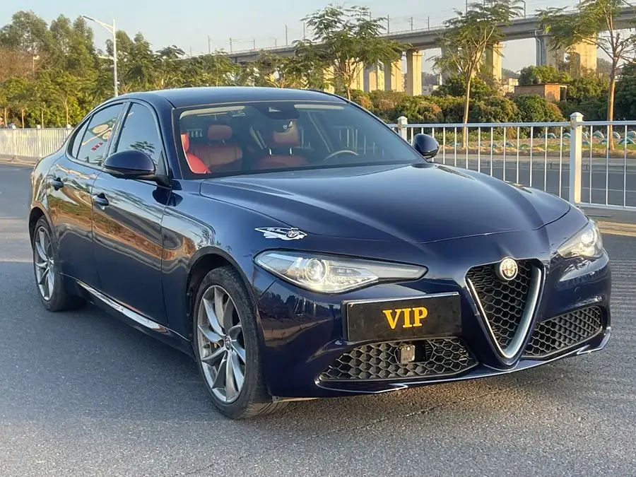 Giulia 2020 2.0T 280HP Luxury Sport Version