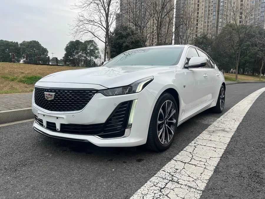 كاديلاك CT5 2022 28T بريميوم