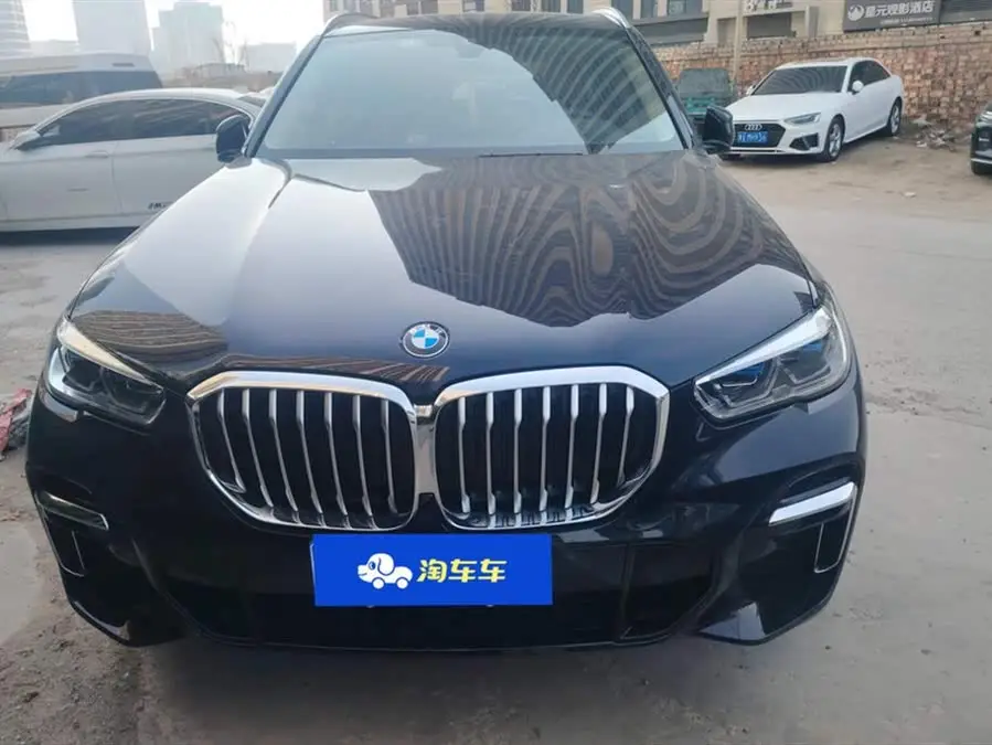 BMW X5 2022 xDrive 30Li Exclusive M Sport Package