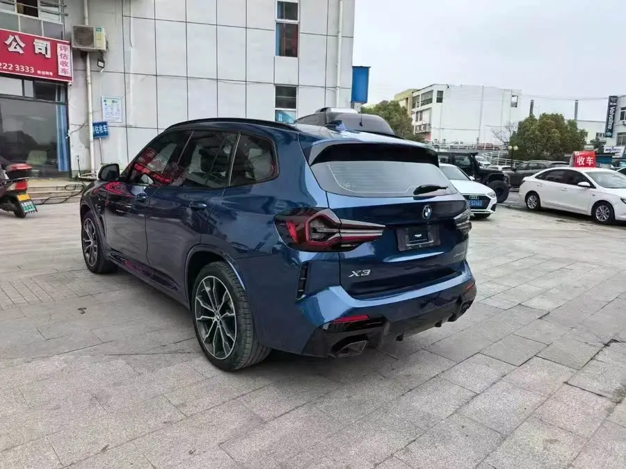 BMW X3 2022 xDrive30i Leading Model M Shadow Package