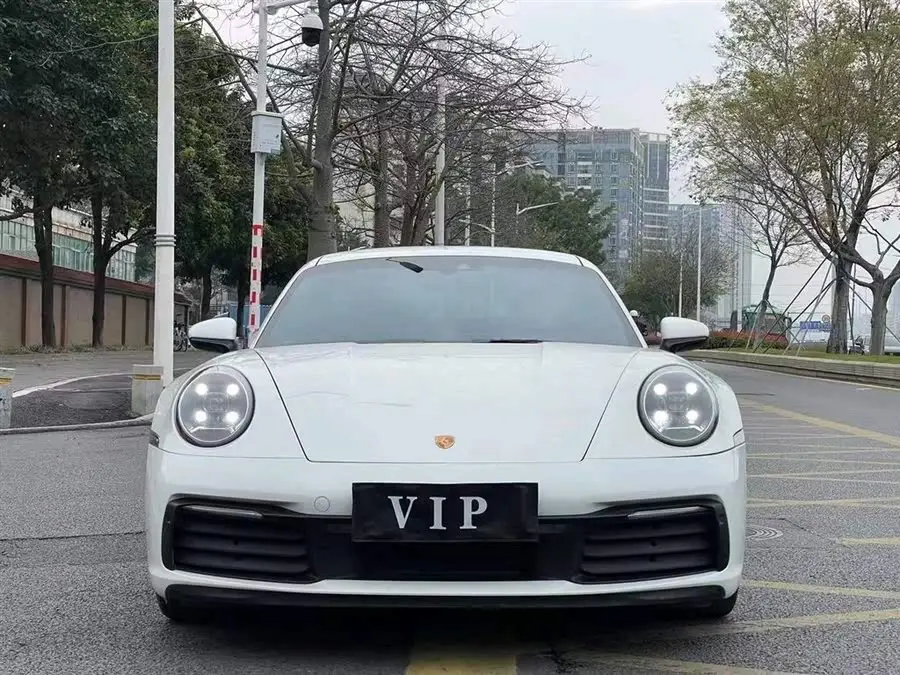 بورشه 911 2023 كاريرا 3.0T