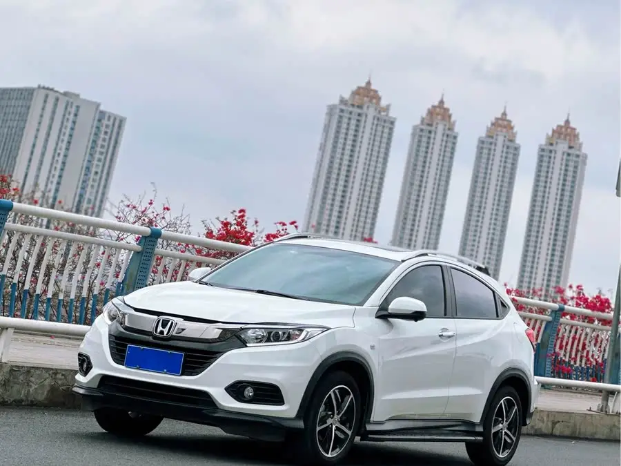 Honda HR-V 2020 1.5L CVT Pioneer Edition