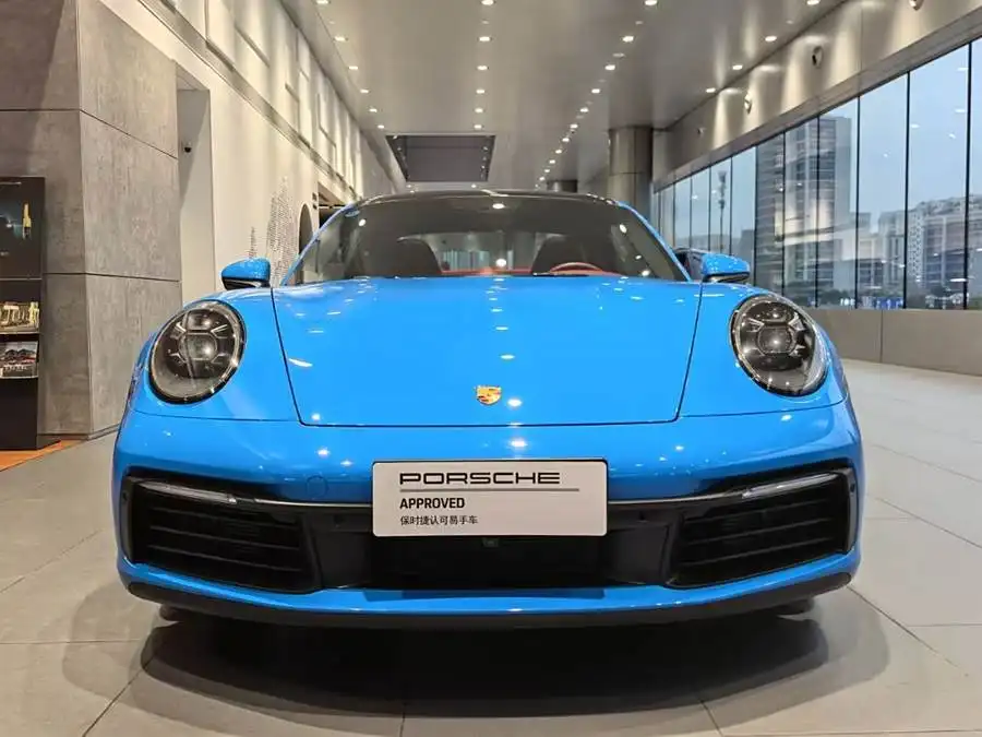 بورشه 911 2023 كاريرا 3.0T