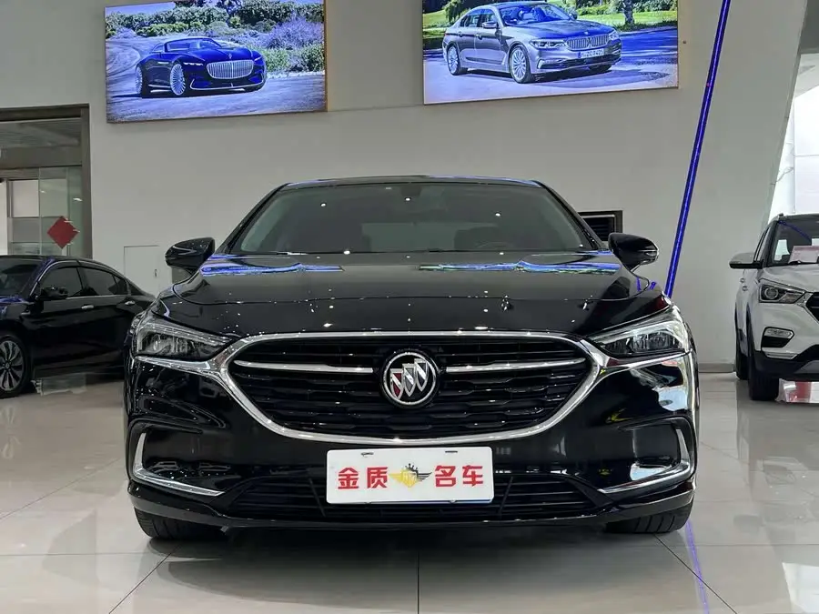 بيوك لاكروس 2020 652T فاخرة