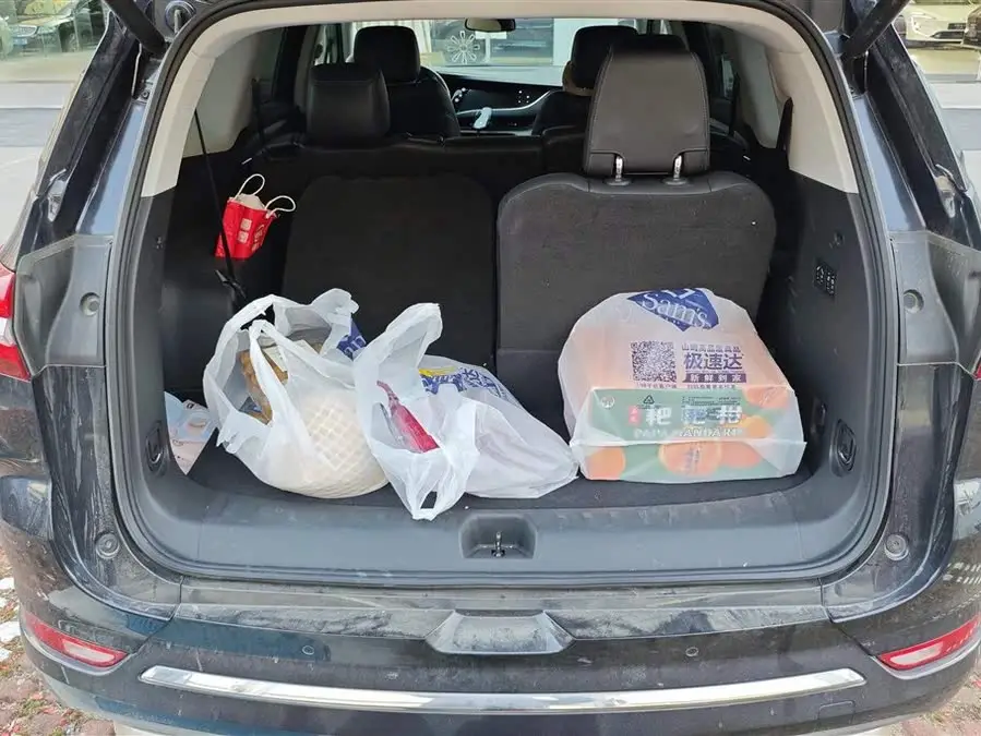 2022 إنفيجن 652T دفع رباعي بريميوم 7 مقاعد