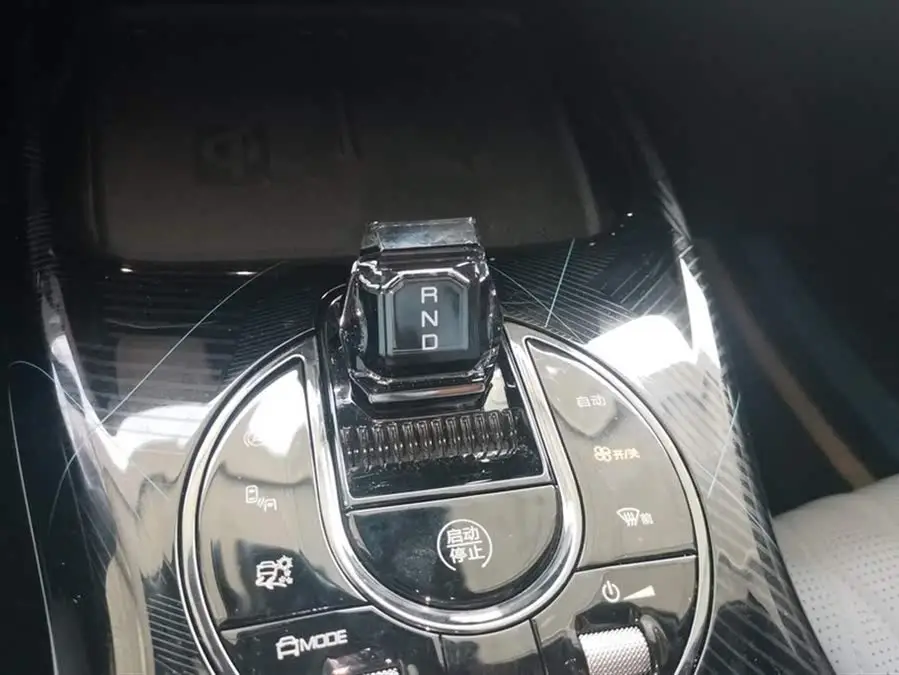 فئة سيلايون 2022 700 كم النسخة ذات الدفع الخلفي طويل المدى