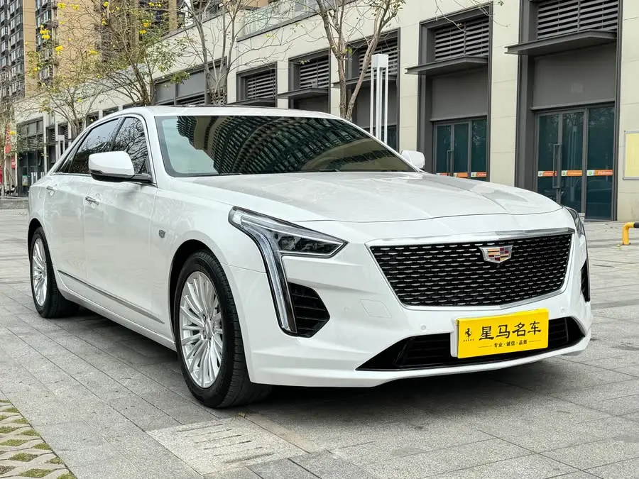 كاديلاك CT6 2021 28T فاخرة