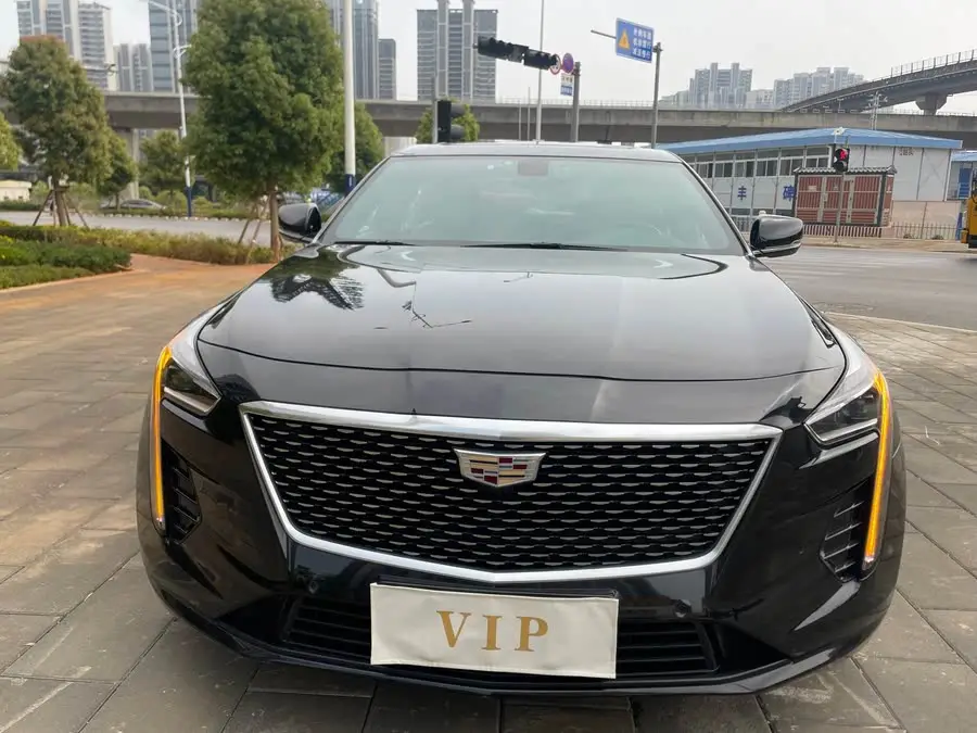 كاديلاك CT6 2021 28T النخبة