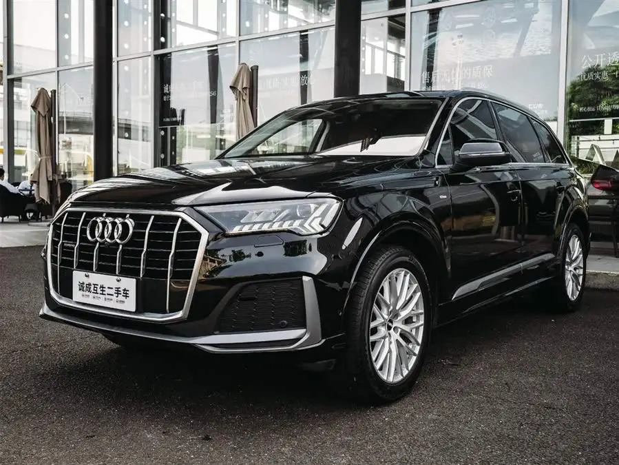 Audi Q7 2021 45 TFSI quattro S line Sport