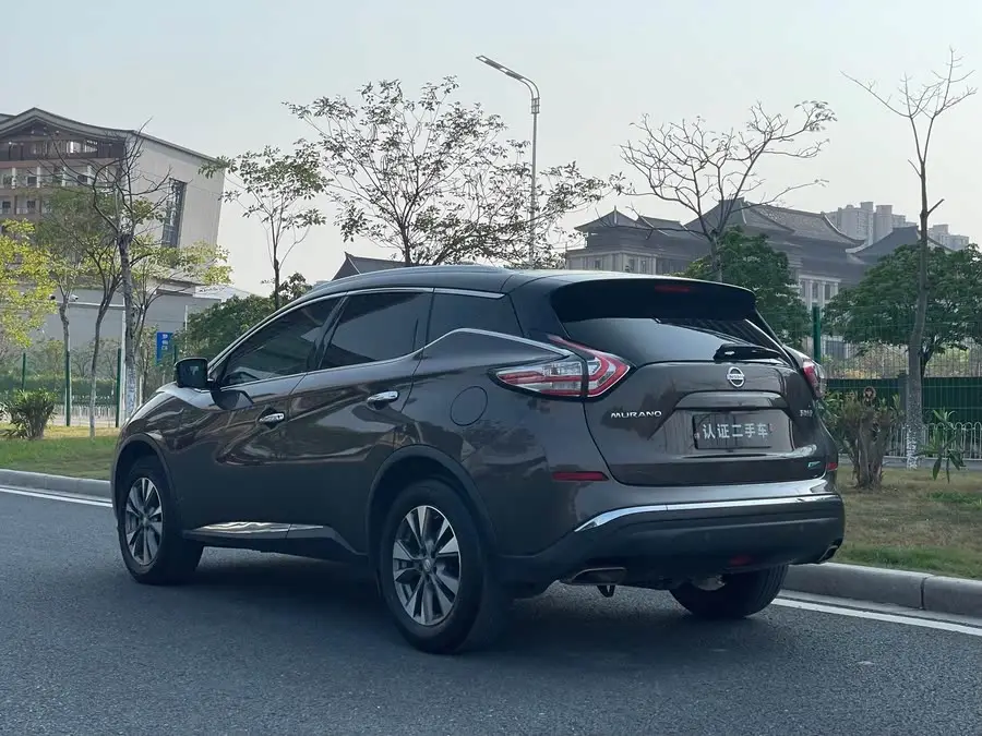 لوLan 2021 2.5L XL نسخة الفخامة الذكية ذات الدفع الثنائي