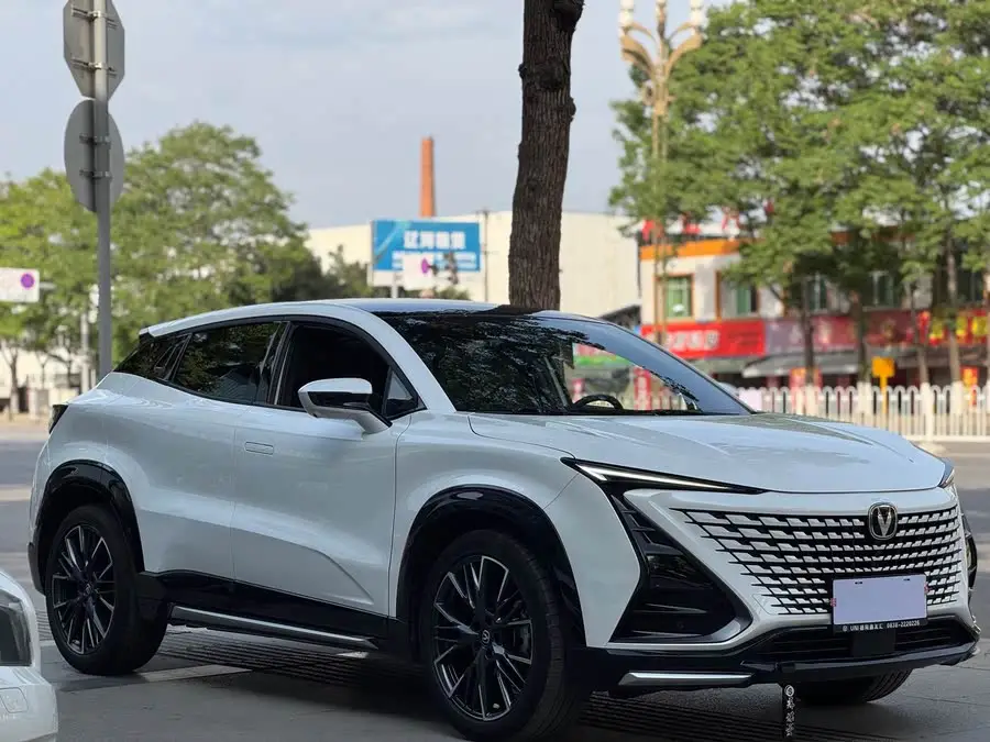 شانجان UNI-T 2023 الجيل الثاني 1.5T الفاخر