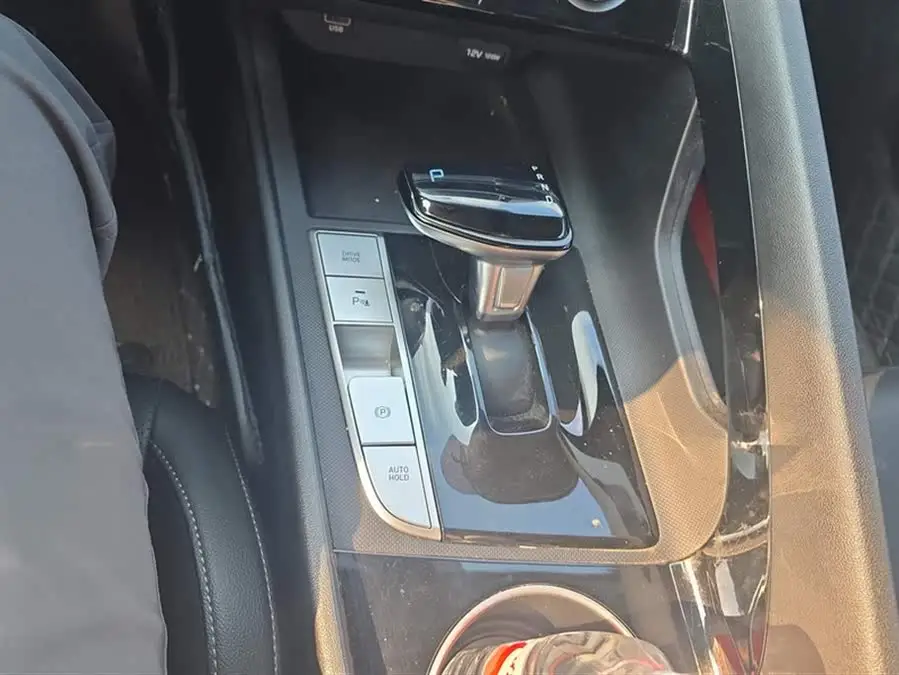 إلنترا 2021 1.5L CVT GLX النخبة