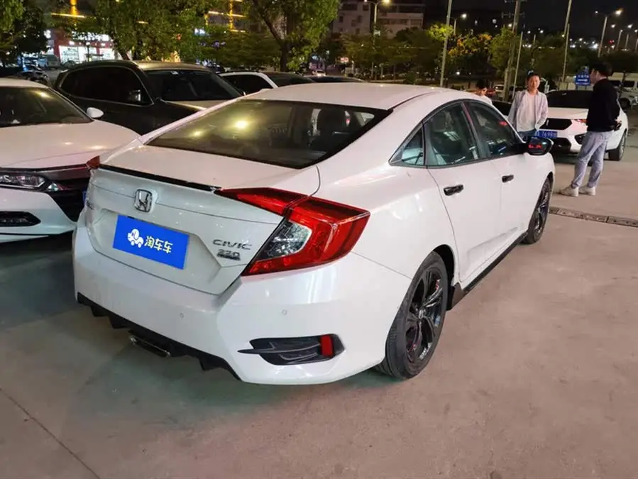 Civic 2019 220TURBO CVT Sport Version National VI