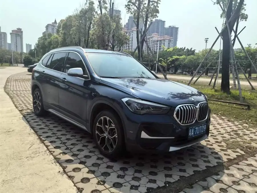 بي إم دبليو X1 2022 السواقة الأمامية 20Li النسخة العصرية