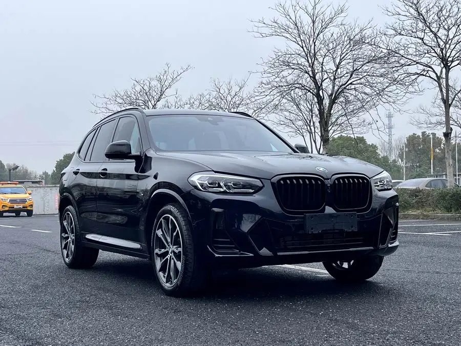 BMW X3 2023 xDrive30i Leading M Night Package