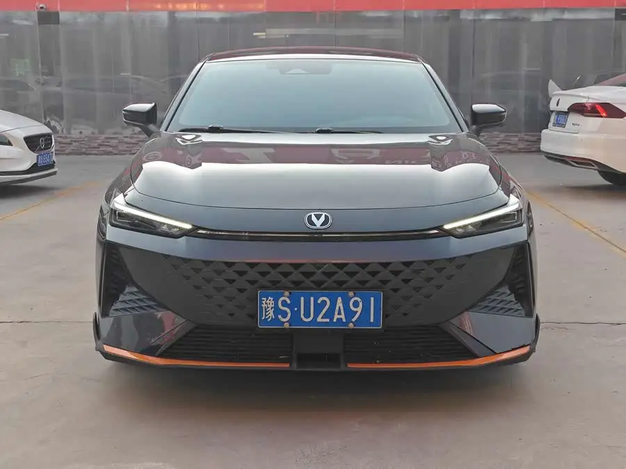 Changan UNI-V 2024 1.5T Premium Sport Edition