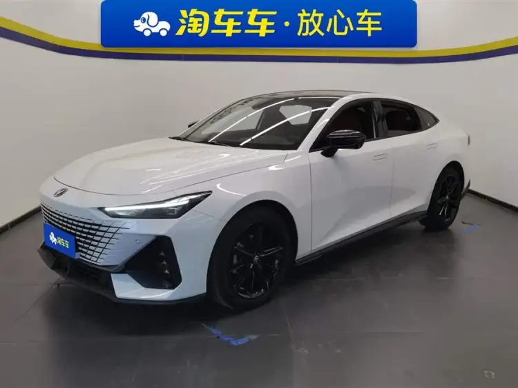 Changan UNI-V 2023 1.5T Premium