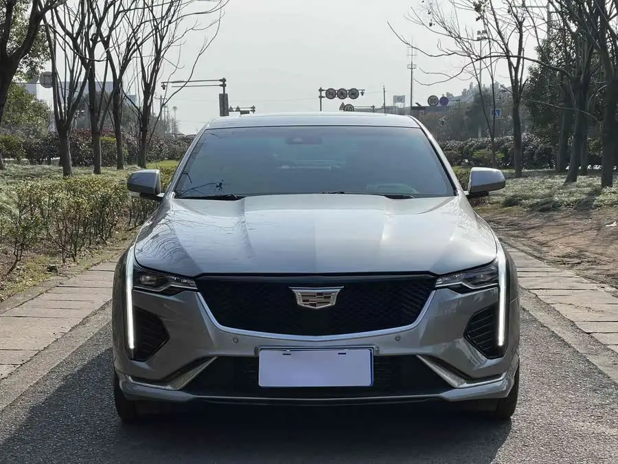 Cadillac CT4 2023 28T Luxury