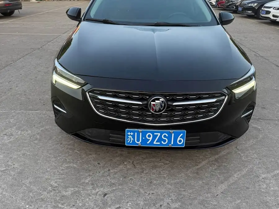 بيوك ريجال 2021 552T النخبة