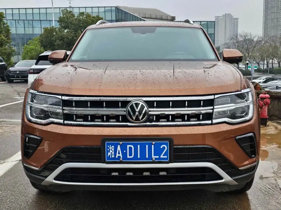 فولكس فاجن تيرامونت 2021 380 TSI دفع رباعي فئة فاخرة متميزة