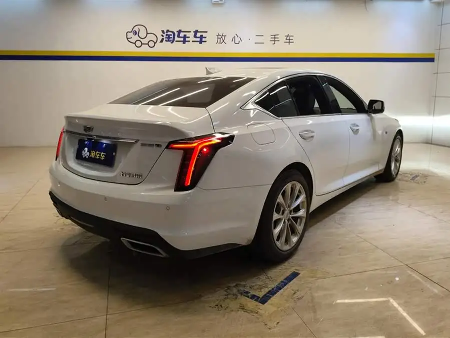 Cadillac CT5 2022 28T Luxury (Standard Version)